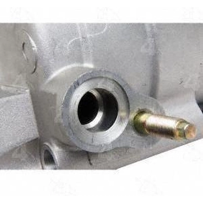 New Compressor And Clutch by FOUR SEASONS - 68186 pa3