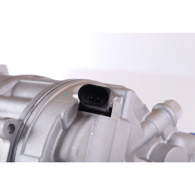 New Compressor And Clutch by NISSENS - 890602 pa1