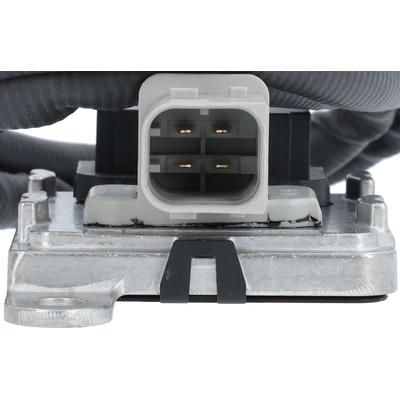 Nitrogen Oxide Sensor by GLOBAL PARTS DISTRIBUTORS - 1815145 pa2