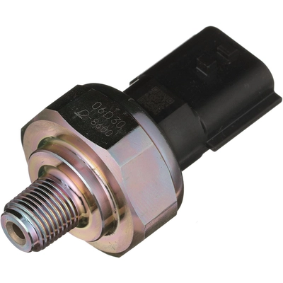 STANDARD - PRO SERIES - PS686 - Oil Pressure Sender With Light pa1