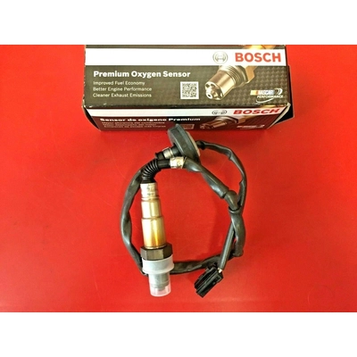 Oxygen Sensor by BOSCH - 13417 pa12