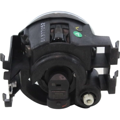 Passenger Side Fog Lamp Assembly - SU2593115C pa2