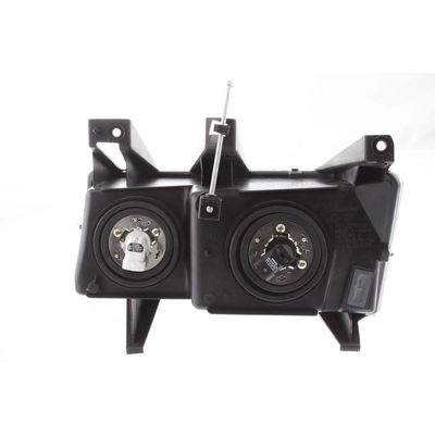 Passenger Side Headlamp Assembly Composite - GM2503234C pa7