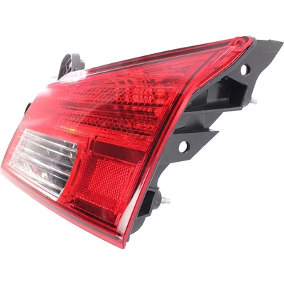 Passenger Side Inner Replacement Tail Light Lens and Housing - SU2803101C pa2