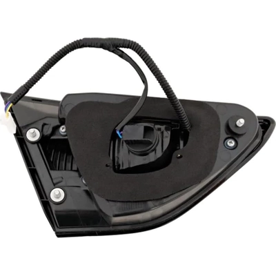 Passenger Side Inner Taillamp Assembly - NI2803122C pa2