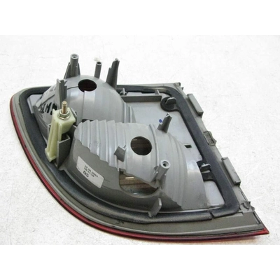 Passenger Side Rear Back Up Lamp Lens/Housing - MB2887100 pa2