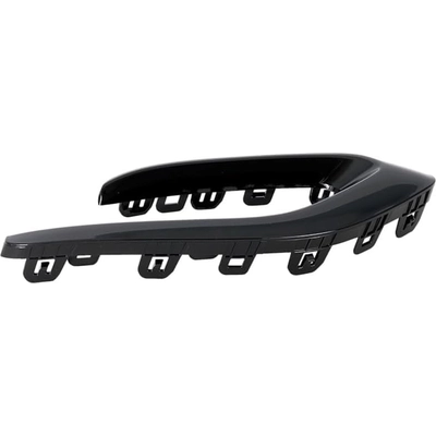 Passenger Side Rear Bumper Molding - GM1147118 pa1