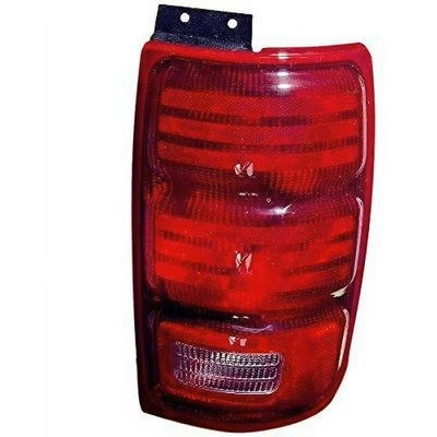 Passenger Side Taillamp Assembly by DEPO - 330-1902R-UC pa1