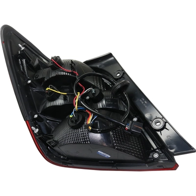 Passenger Side Taillamp Assembly - GM2801292 pa2