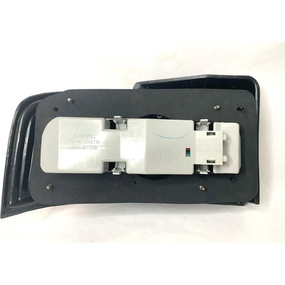 Passenger Side Taillamp Assembly - MA2801107 pa2