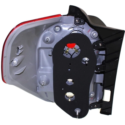 Passenger Side Taillamp Lens/Housing - TO2819148 pa4