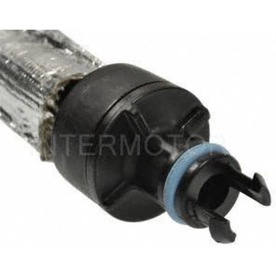 PCV Valve by BLUE STREAK (HYGRADE MOTOR) - V531 pa2