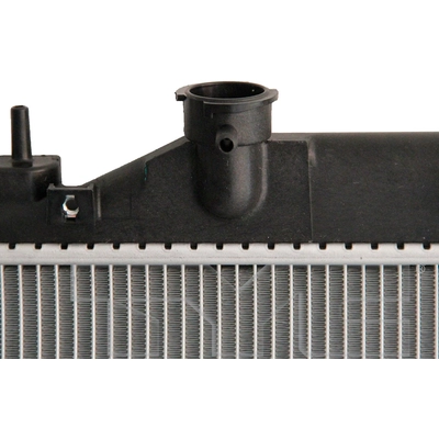 TYC - 13769 - Engine Coolant Radiator pa2