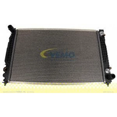 Radiator by VEMO - V15-60-5047 pa3