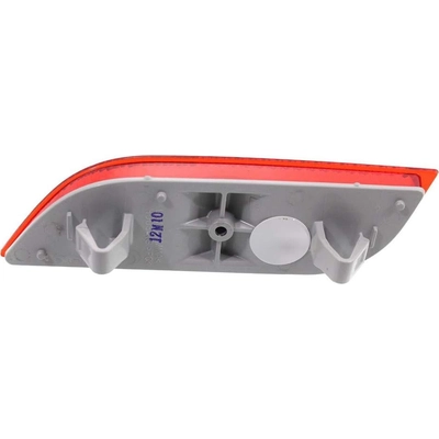 Rear Driver Side Bumper Reflector - SU1184100 pa1