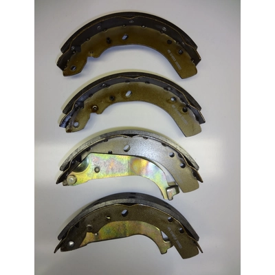 Rear New Brake Shoes by PROMAX - 12-657RL pa1