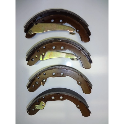 Rear New Brake Shoes by PROMAX - 12-712L pa1