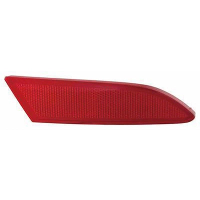 Rear Passenger Side Bumper Reflector - FO1185101 pa1