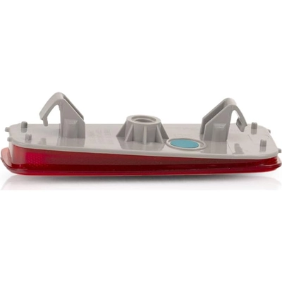 Rear Passenger Side Bumper Reflector - SU1185102 pa1