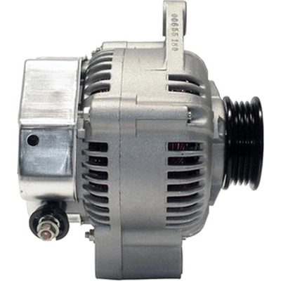 Remanufactured Alternator by QUALITY-BUILT - 15850 pa4