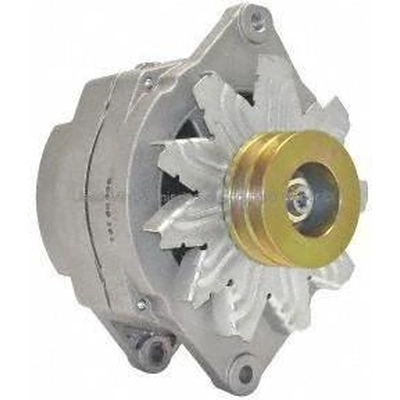 Remanufactured Alternator by QUALITY-BUILT - 7135212 pa1