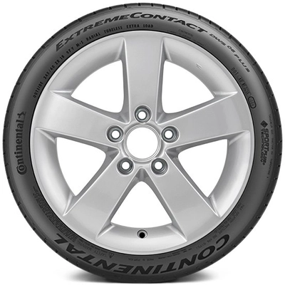 17" Tire All season (235/50ZR17 96W) ExtremeContact DWS06 PLUS pa2