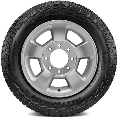 PIRELLI - 2722200 - All Weather 17'' Pneu Scorpion All Terrain Plus 245/65R17 111T XL pa2