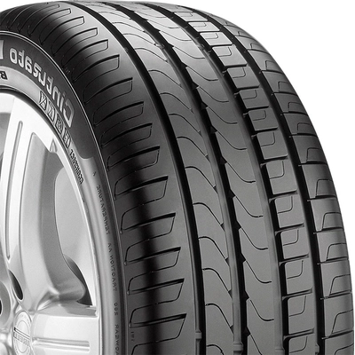 PIRELLI - 3255700 - 18" Tire CINTURATO P7 (225/40R18) pa2