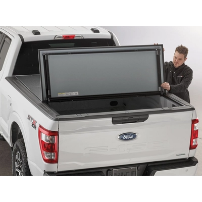 Tonneau Cover by WEATHERTECH - 8HF070025 pa1