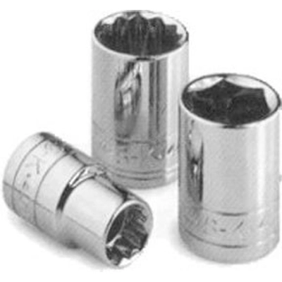 SK TOOLS - SKT-40132 - 1" 1/2" Drive 12 Point Fractional Standard Chrome Socket pa1