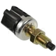 Purchase Top-Quality Interrupteur de lumière de frein par STANDARD/T-SERIES - SLS202T pa1