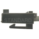Purchase Top-Quality Dome Light Connector by BLUE STREAK (HYGRADE MOTOR) - S1619 pa3
