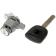 Purchase Top-Quality DORMAN (OE SOLUTIONS) - 926-992 - Door Lock Cylinder pa2