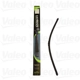 Purchase Top-Quality Flat Wiper Blade by VALEO - 900215B pa1