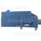 Purchase Top-Quality Connecteur lumière de plafonnier by BLUE STREAK (HYGRADE MOTOR) - S1041 pa15