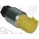 Purchase Top-Quality Low Pressure Cut-Out Switch by GLOBAL PARTS DISTRIBUTORS - 1711524 pa2