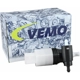 Purchase Top-Quality New Washer Pump by VEMO - V30-08-0010 pa4