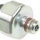 Purchase Top-Quality Oil Pressure Sender or Switch For Gauge by BLUE STREAK (HYGRADE MOTOR) - PS171 pa3
