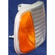 Purchase Top-Quality Passenger Side Front Marker Lamp Assembly - FO2551118C pa3