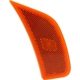 Purchase Top-Quality Passenger Side Front Marker Lamp Assembly - GM2551206 pa1