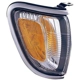 Purchase Top-Quality Passenger Side Parklamp Assembly - TO2521162 pa1