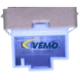 Purchase Top-Quality Interrupteur de verrouillage de porte électrique par VEMO - V10-73-0278 pa2
