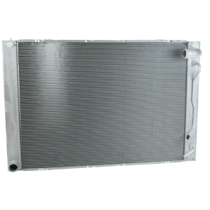 Purchase Top-Quality BTK - R2682 - Radiator pa3