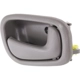 Purchase Top-Quality Poignée de porte intérieure côté passager arrière - GM1353138 pa4