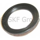 Purchase Top-Quality Joint d'étanchéité de transmission arrière par SKF - 15818 pa9