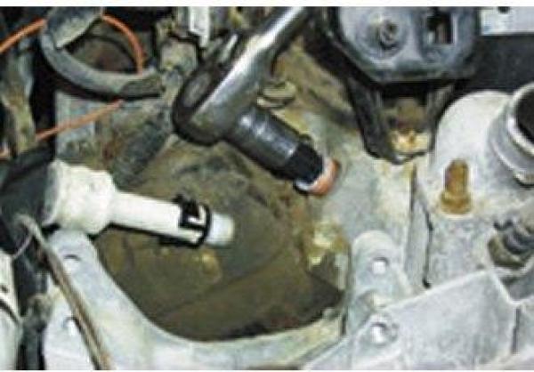 5/8" Stripped Flute Screw Extractor by LISLE - 62200 pa2