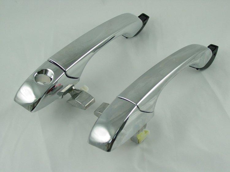 Front Outer Door Handle Chrome - CH1521124 pa1