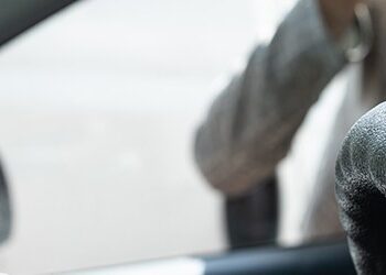 How To Unlock Your Car Using Lock-Out Tools?